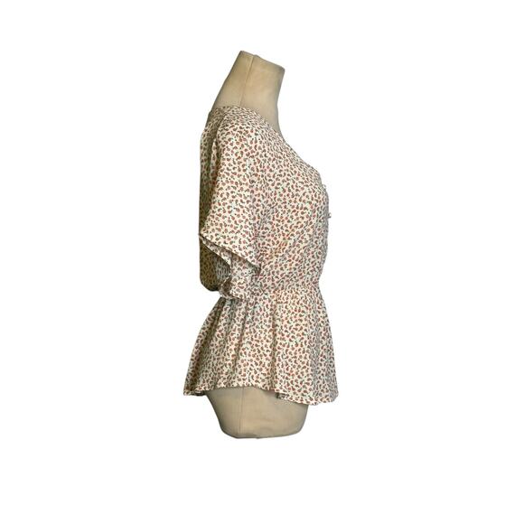 Sienna Sky White Red Floral V Neck Ruffle Blouse Size XS - Picture 7 of 12